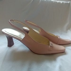 BCBG nude pink singbacks